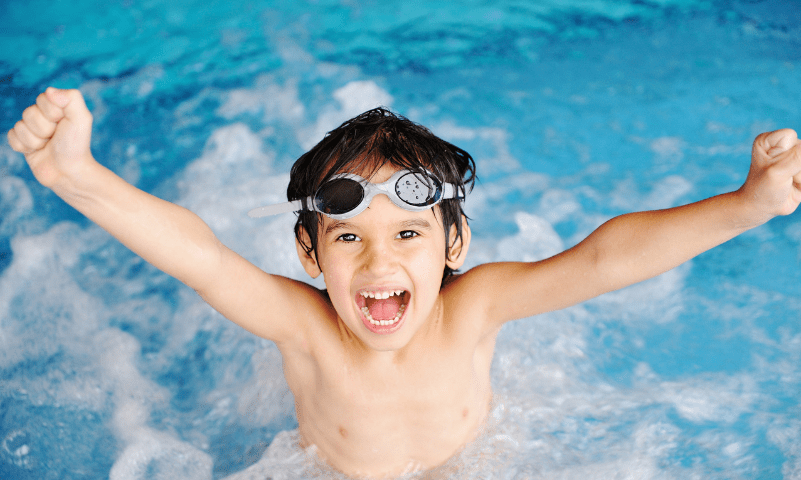 Website (801 x 480 px) (55) Zorg en Zekerheid - Kinderen zwemmen (gratis en) met korting